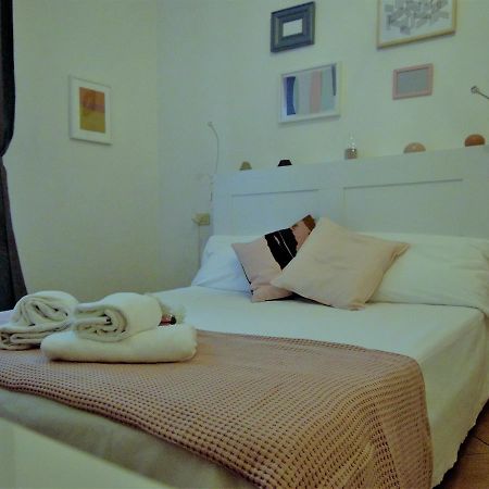Gessi Charming Apartments Флоренция Экстерьер фото